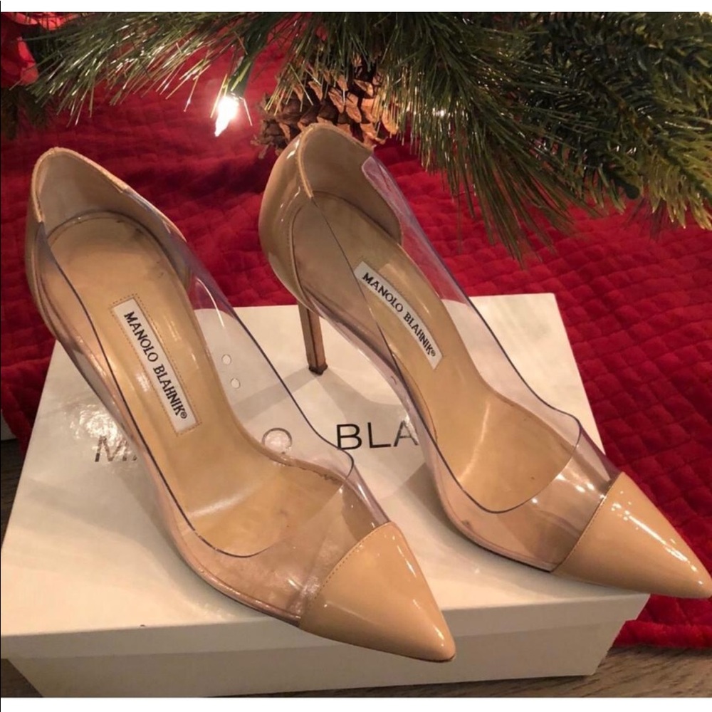 COPY - Size 38 clear/tan Manolos!
